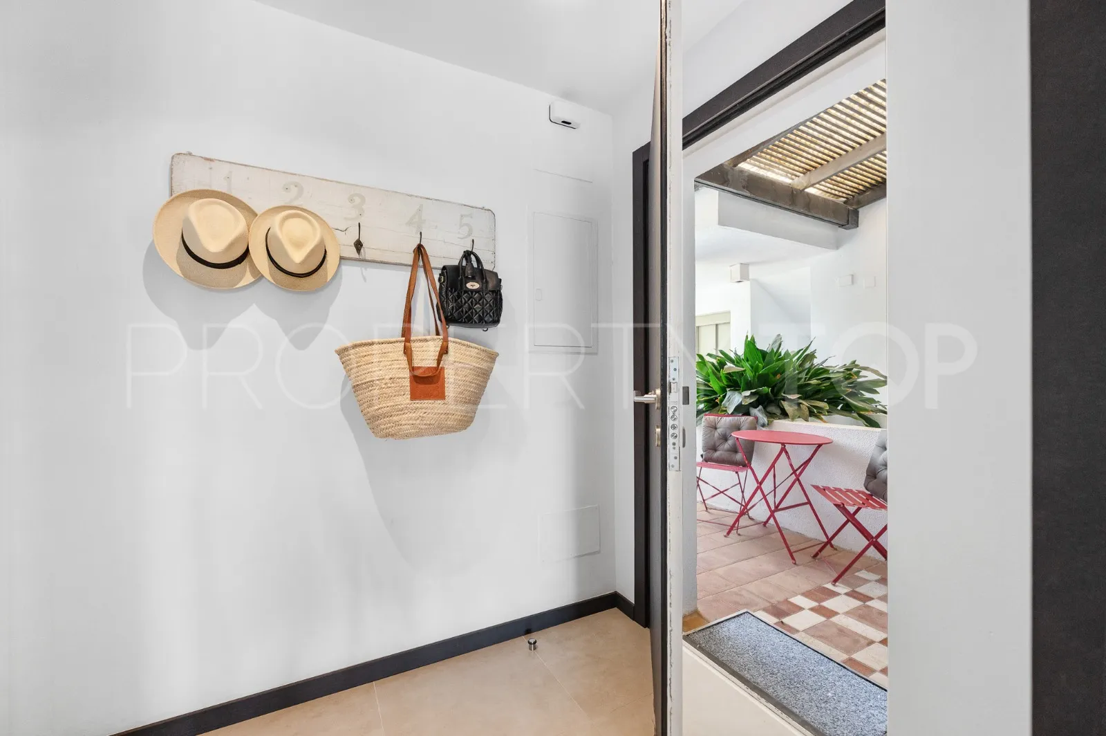 Jardines de las Golondrinas, apartamento de 3 dormitorios en venta