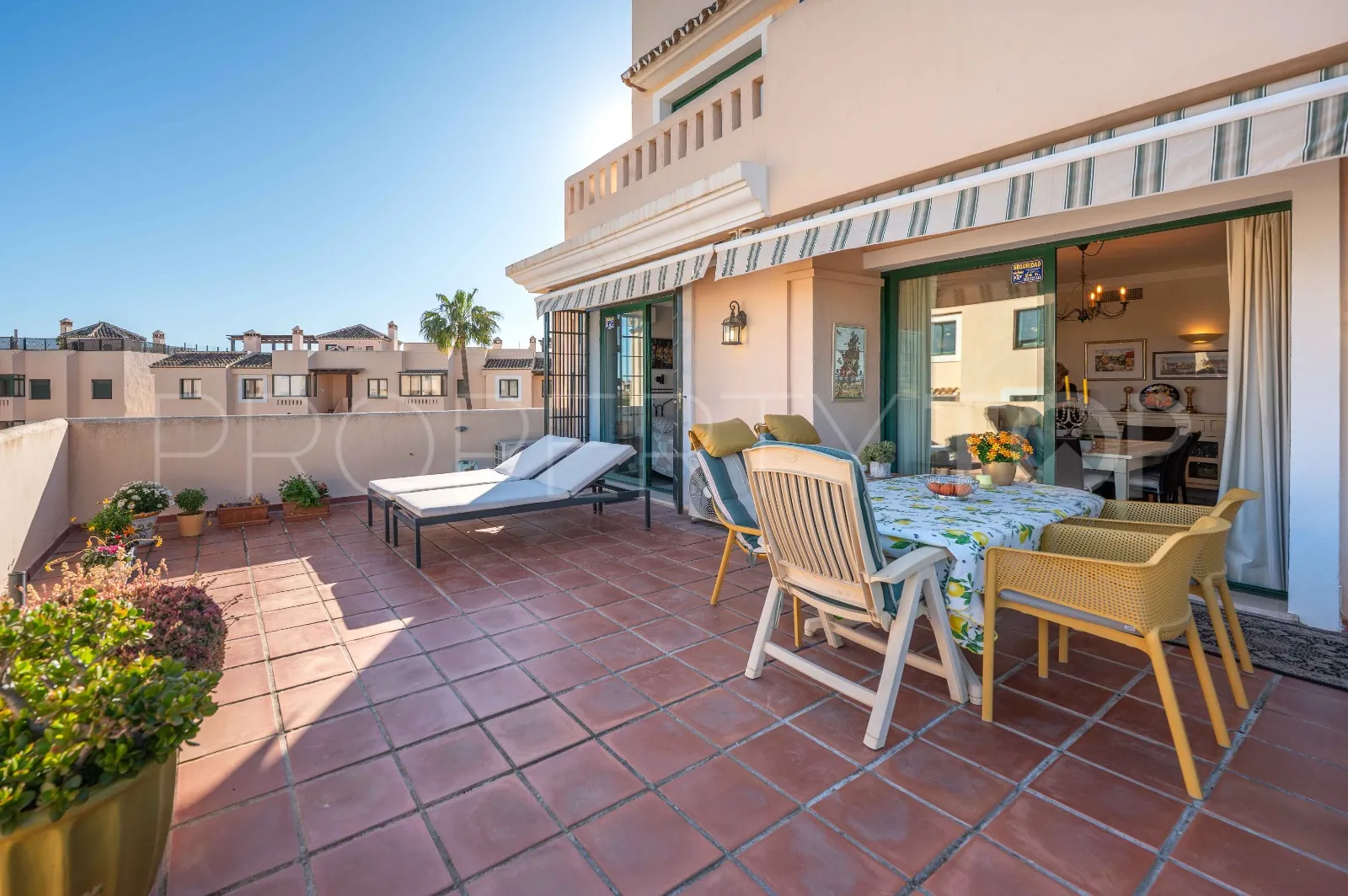 Buy apartment in El Manantial de Santa Maria Golf