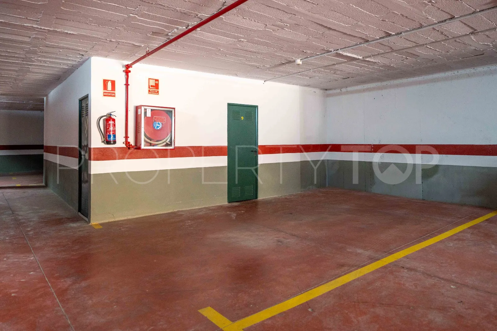 Buy apartment in El Manantial de Santa Maria Golf
