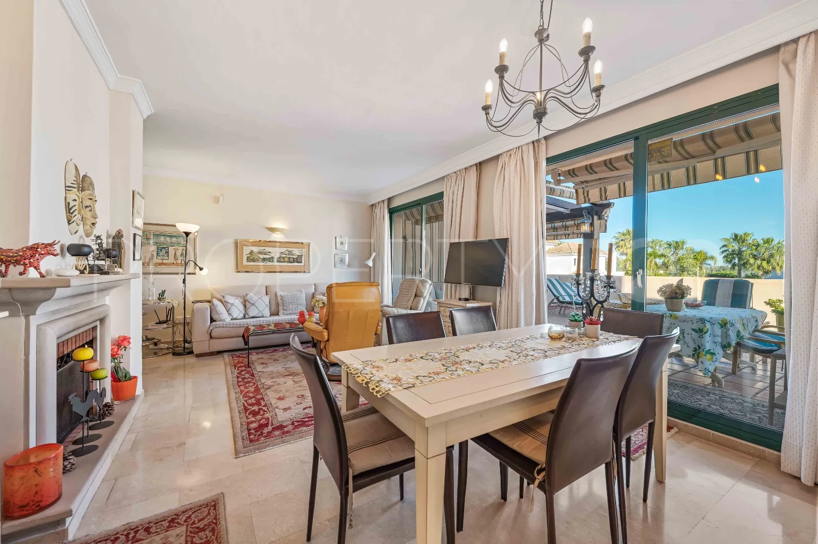 Buy apartment in El Manantial de Santa Maria Golf