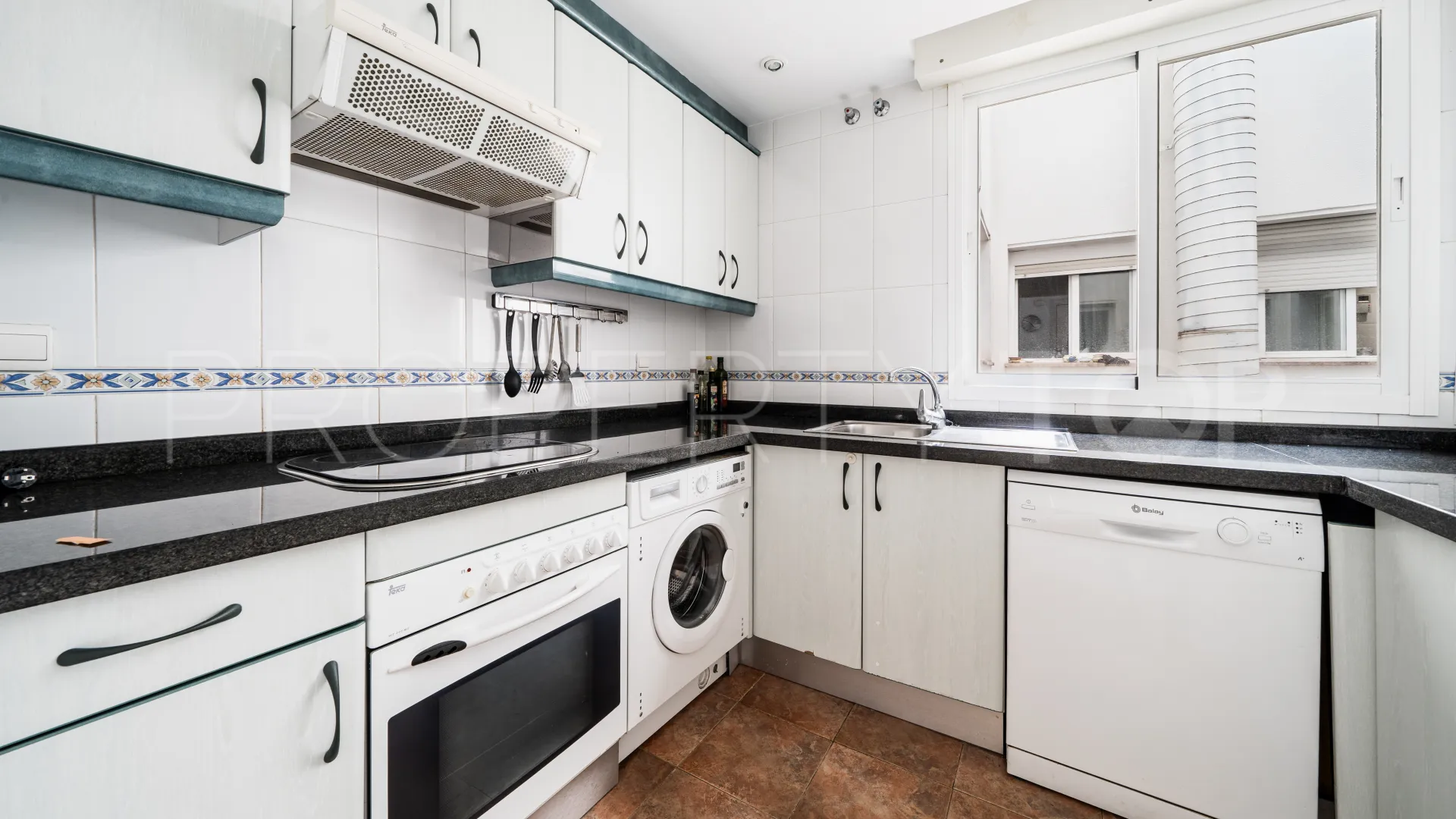 2 bedrooms apartment for sale in San Pedro Playa