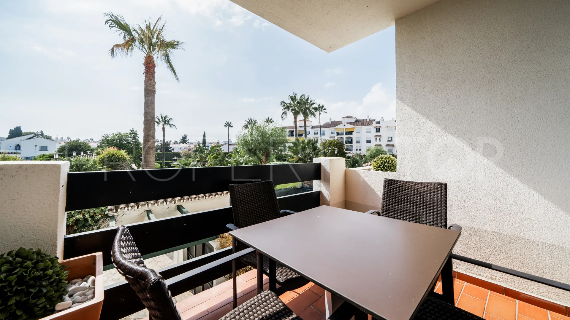 2 bedrooms apartment for sale in San Pedro Playa