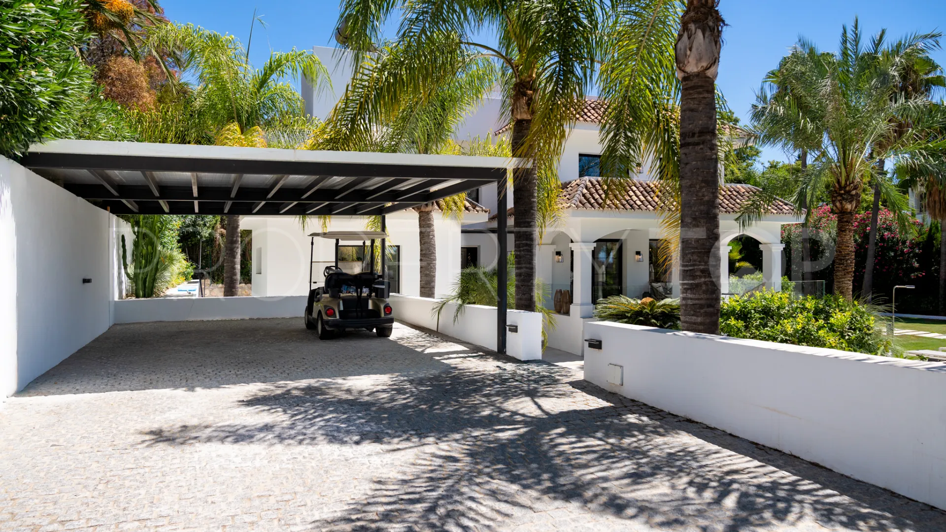 Villa en venta en Los Naranjos Golf