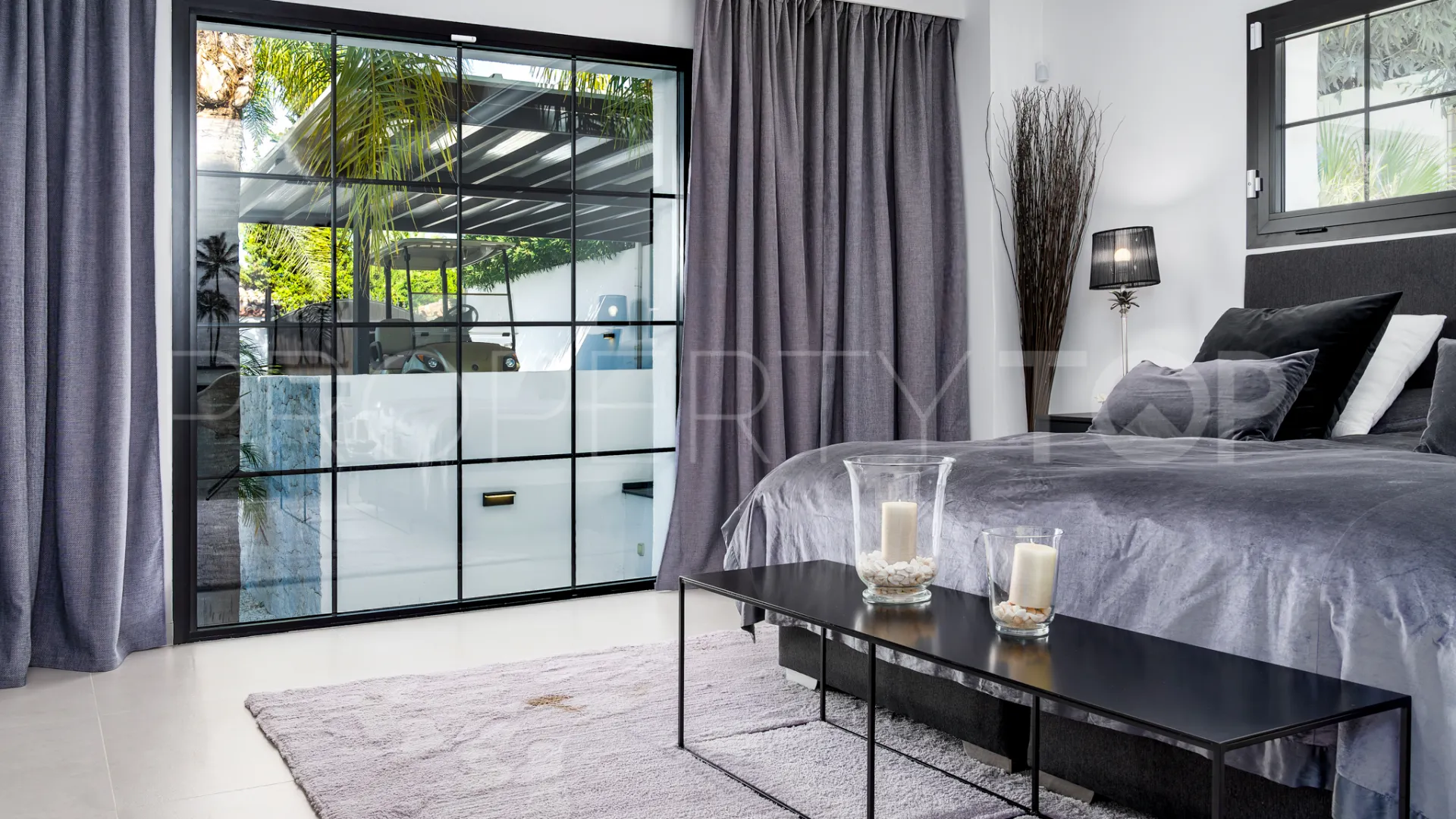 Villa en venta en Los Naranjos Golf