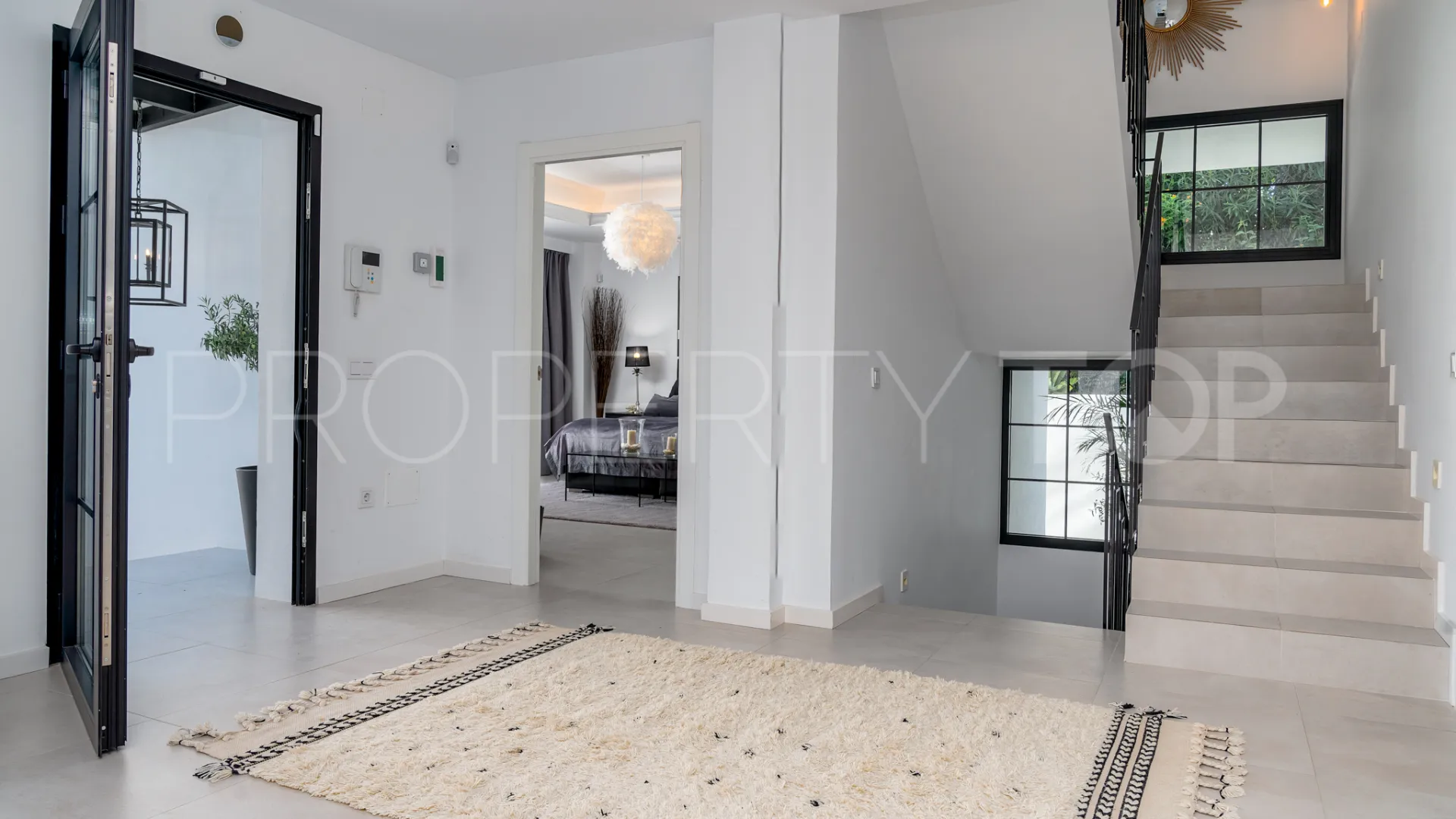 Villa en venta en Los Naranjos Golf