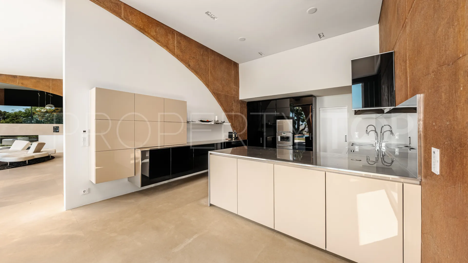 Comprar villa en La Reserva de Alcuzcuz con 8 dormitorios