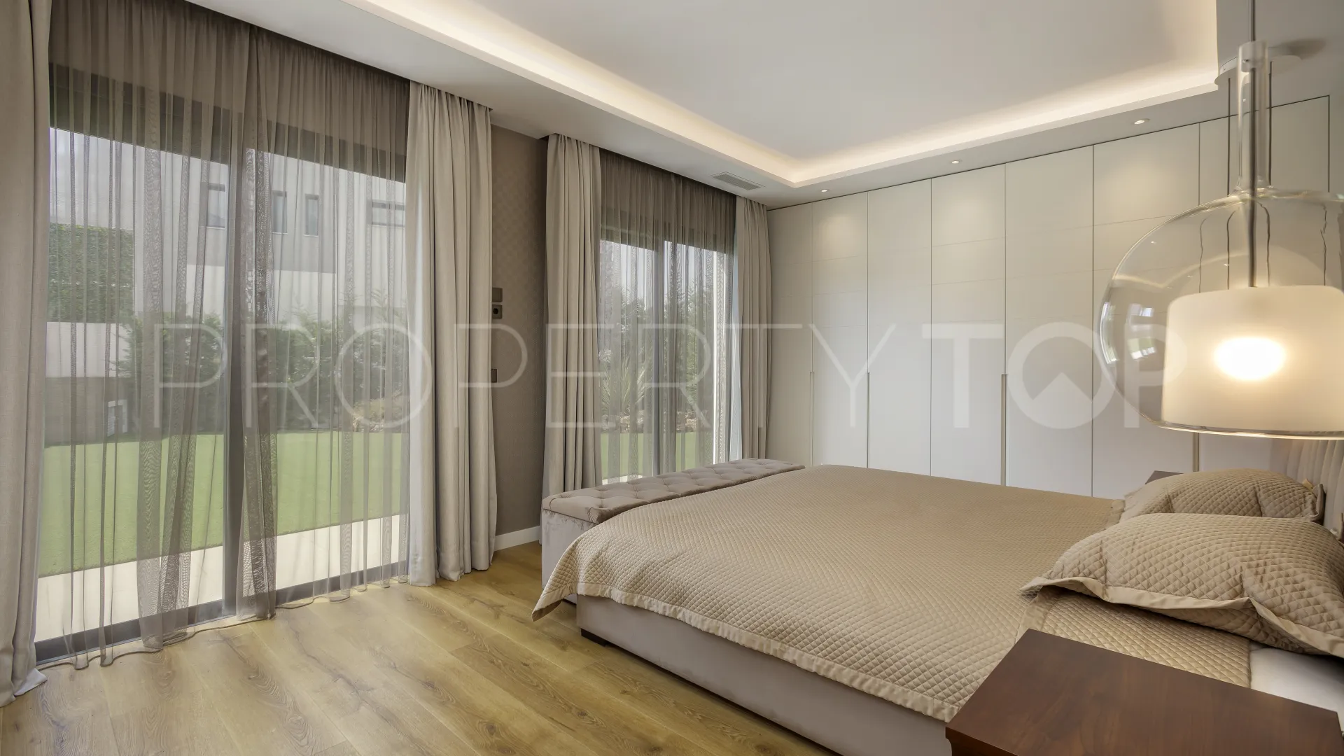 House for sale in Marbella - Puerto Banus