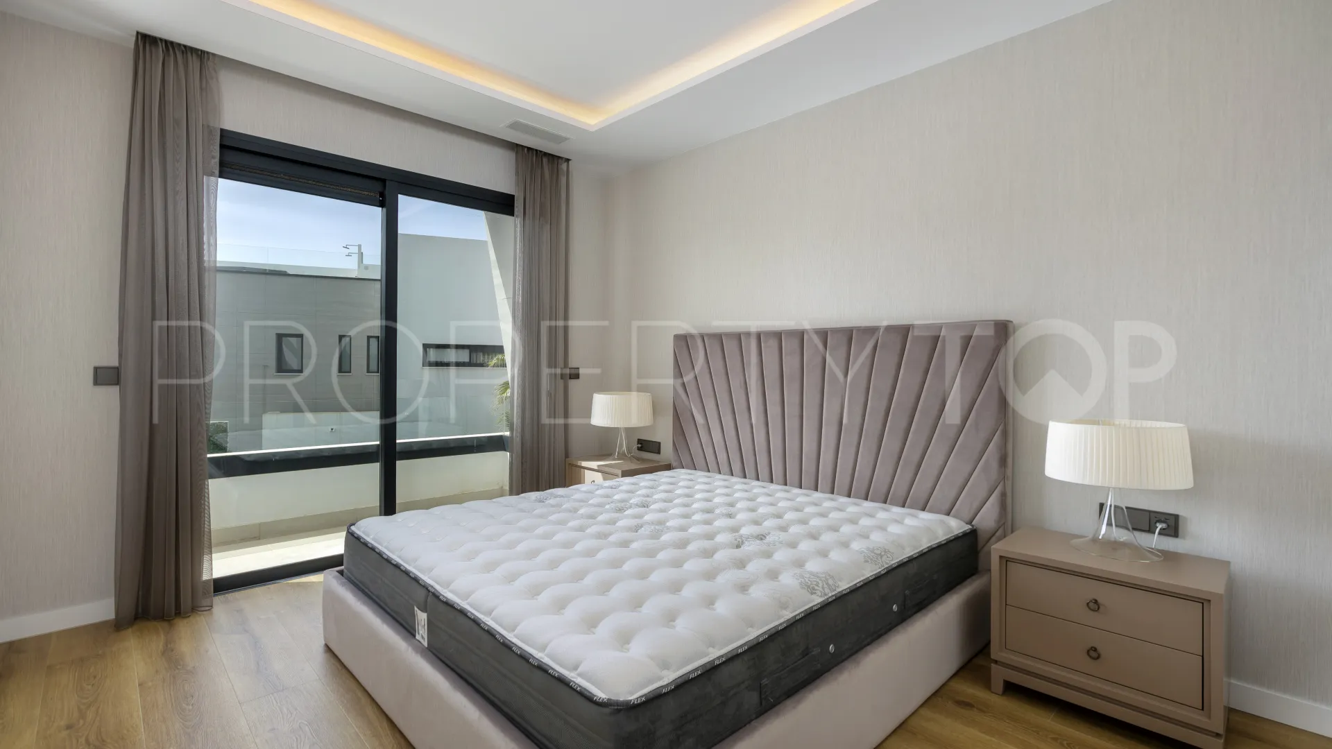 House for sale in Marbella - Puerto Banus