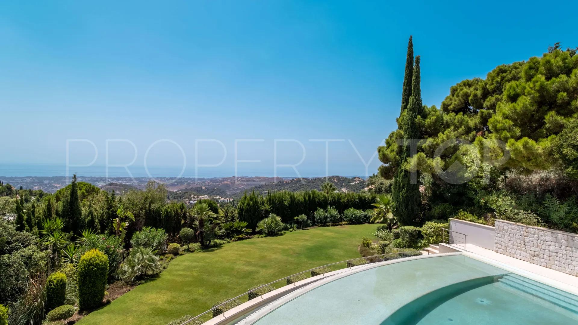 For sale 5 bedrooms villa in La Zagaleta
