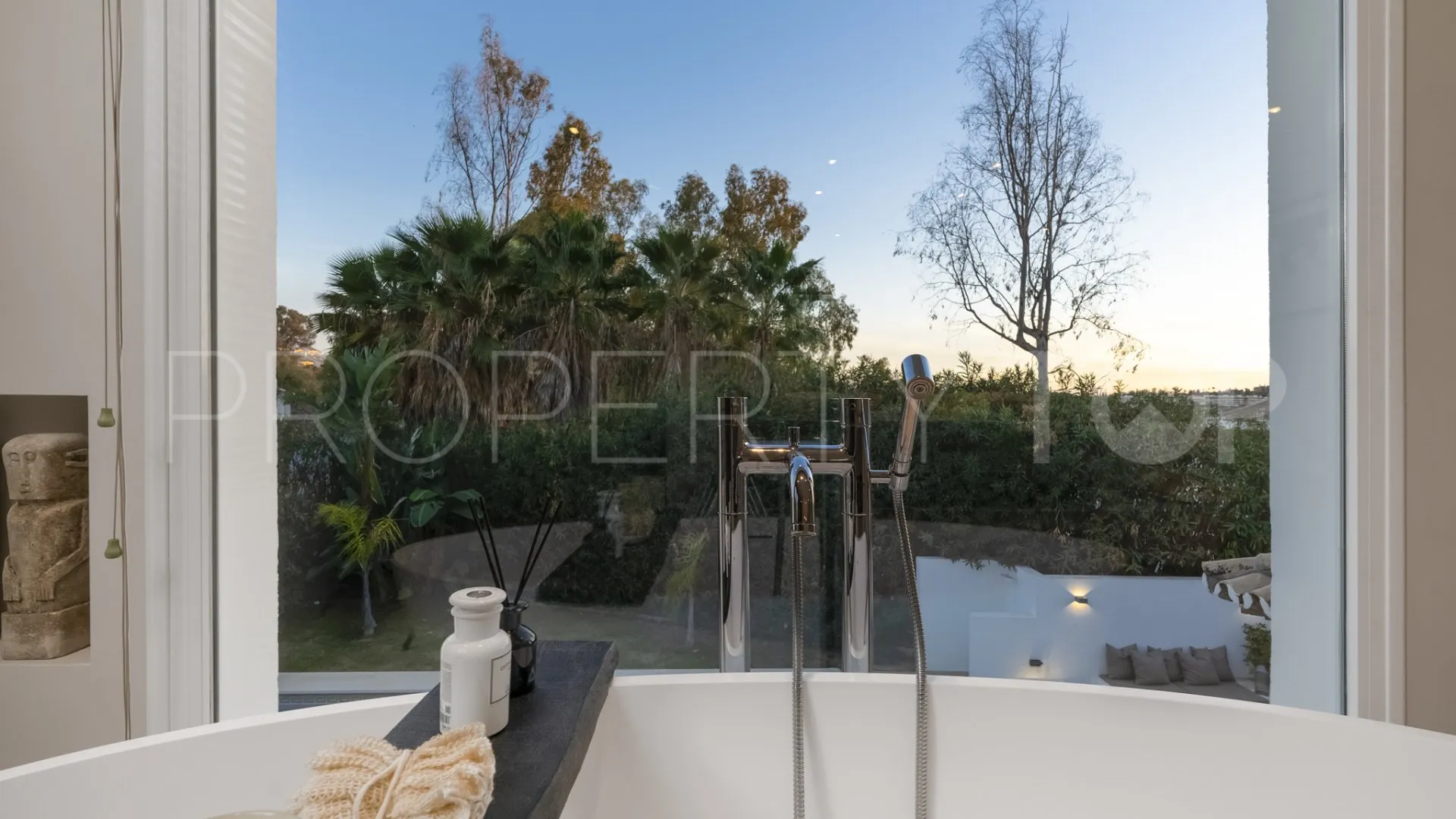 For sale villa in Marbella Country Club