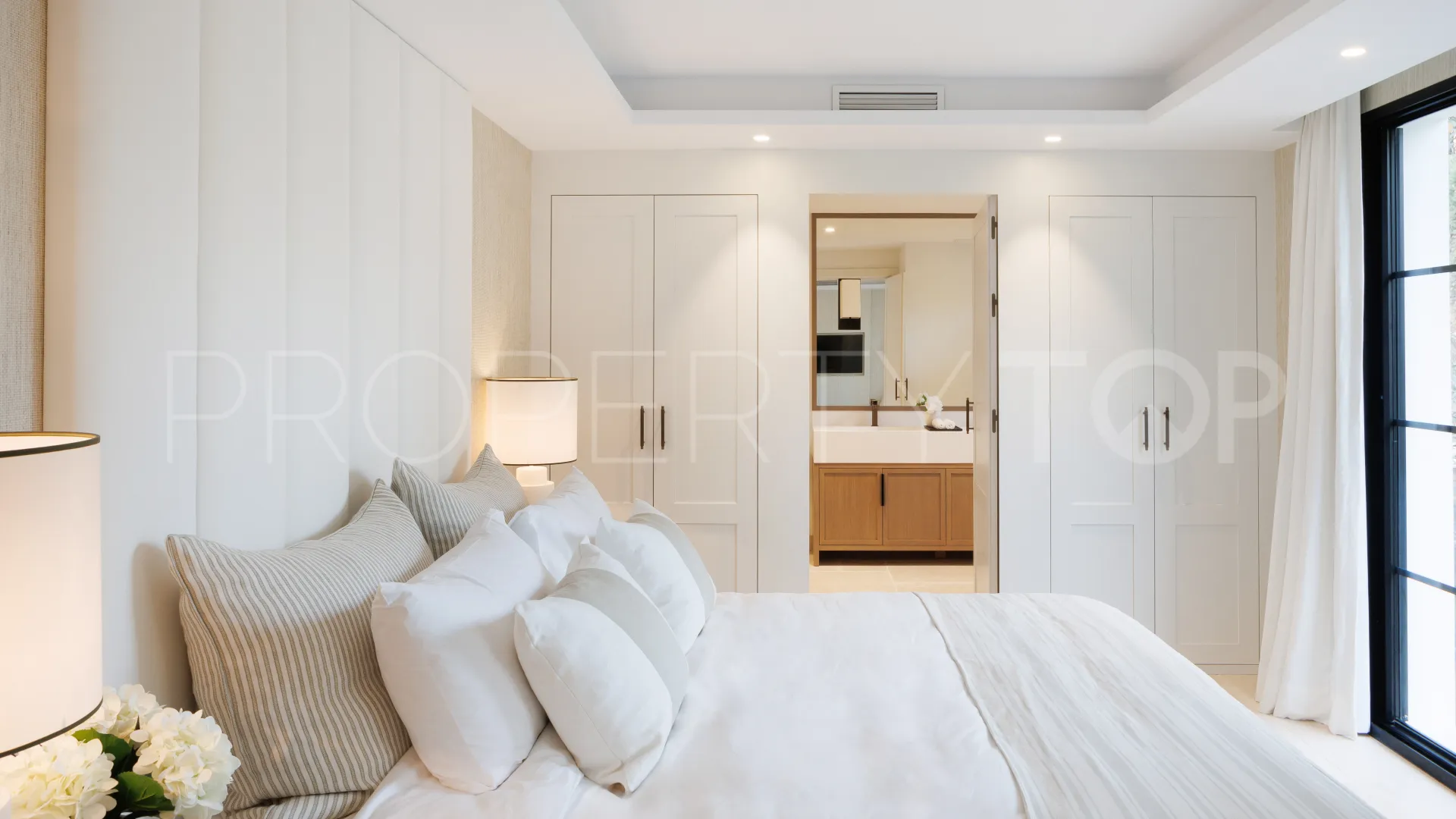 Las Brisas, villa de 5 dormitorios en venta