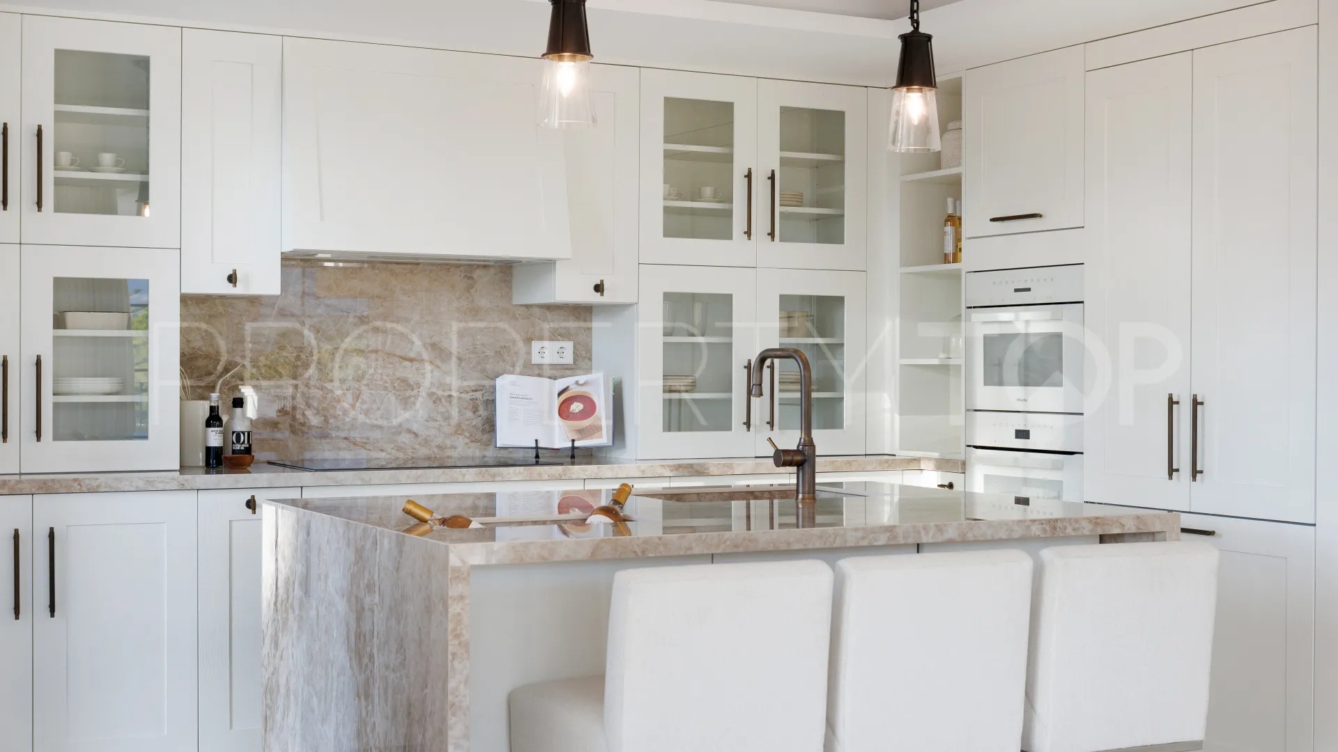 Las Brisas, villa de 5 dormitorios en venta