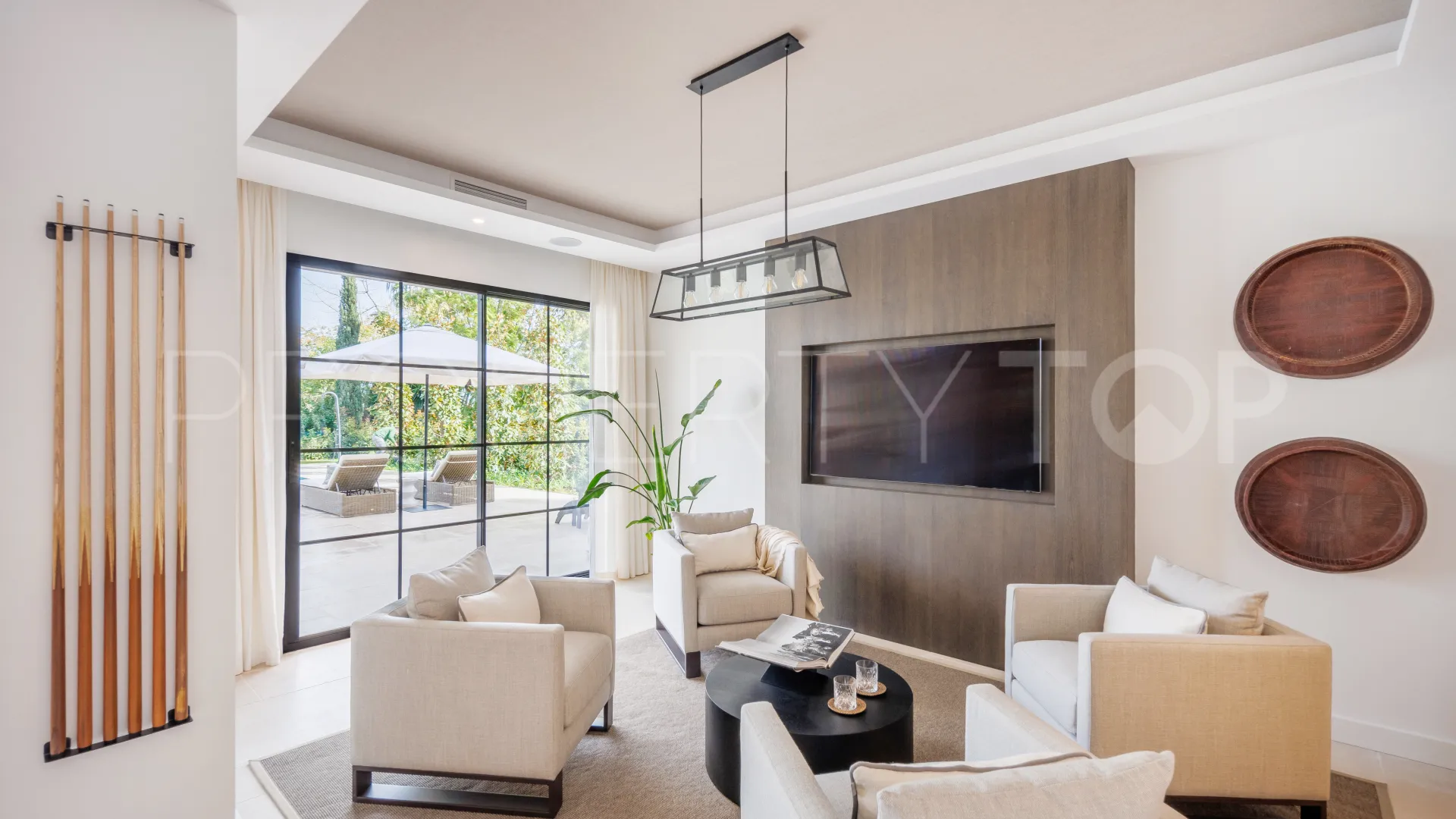 Las Brisas, villa de 5 dormitorios en venta