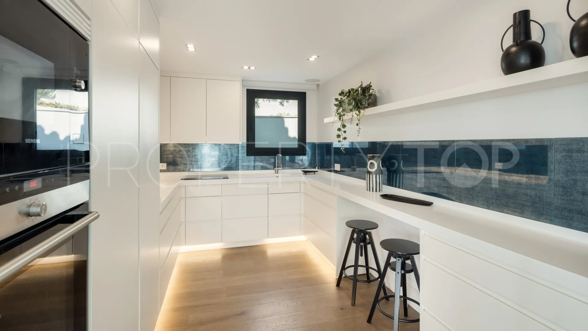 Los Naranjos Hill Club, villa en venta con 5 dormitorios