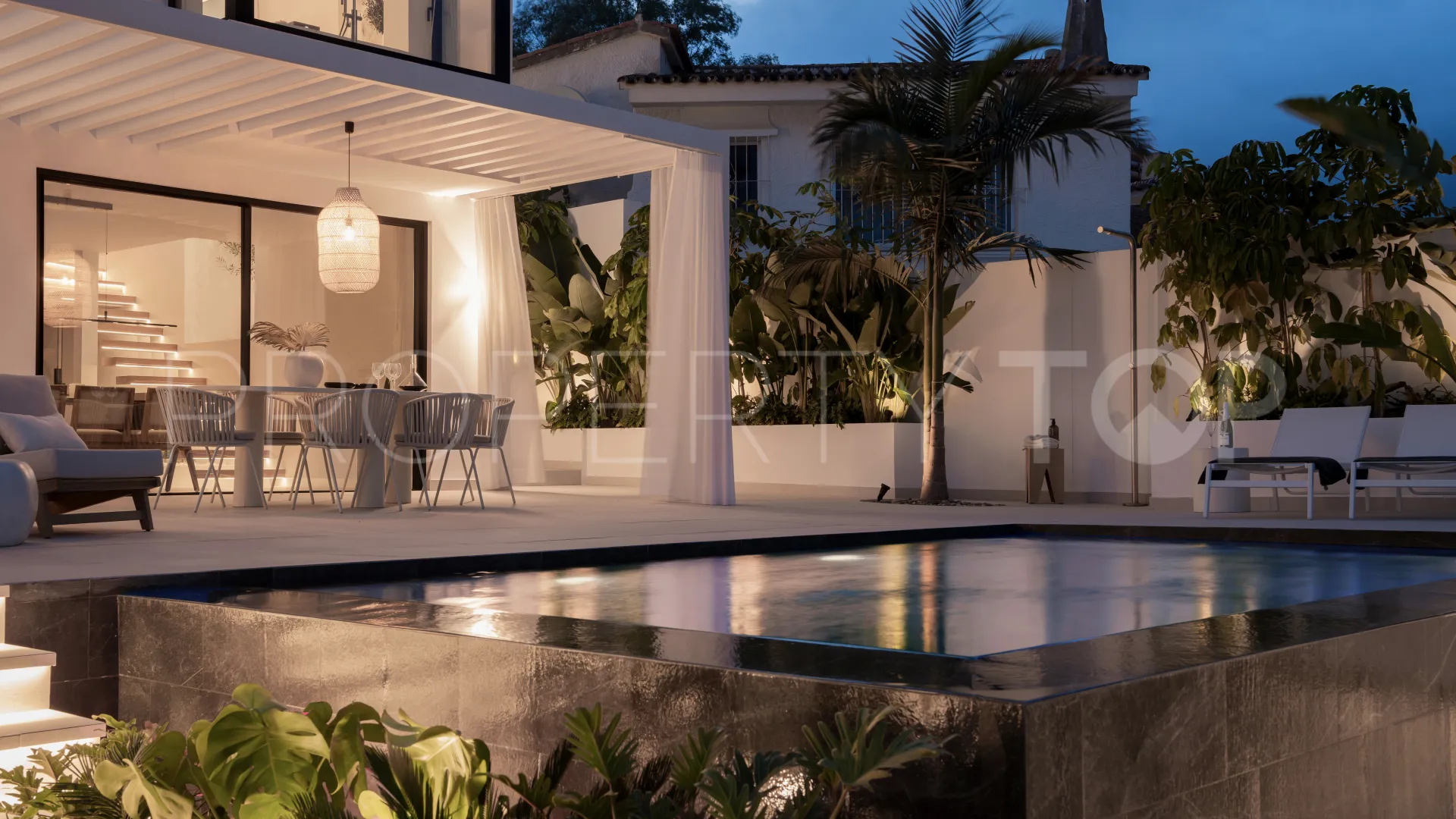 Nueva Andalucia villa for sale