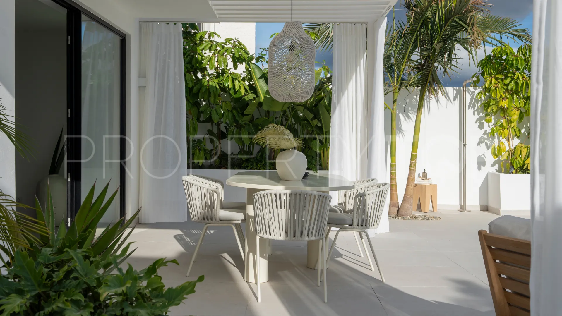 Nueva Andalucia villa for sale