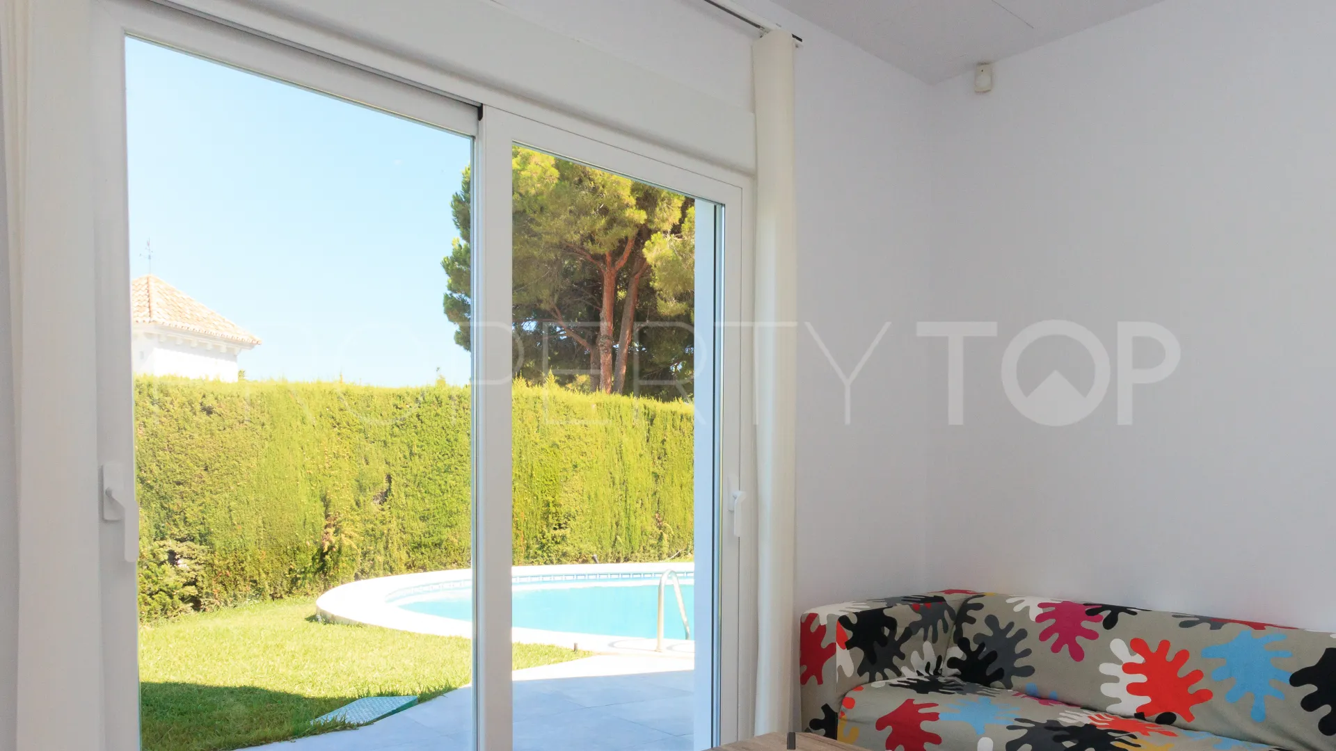 Villa in Nueva Andalucia for sale