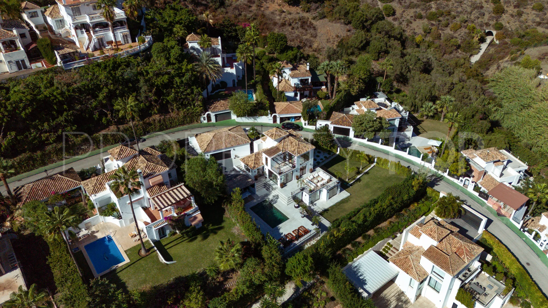 5 bedrooms Los Naranjos Hill Club villa for sale