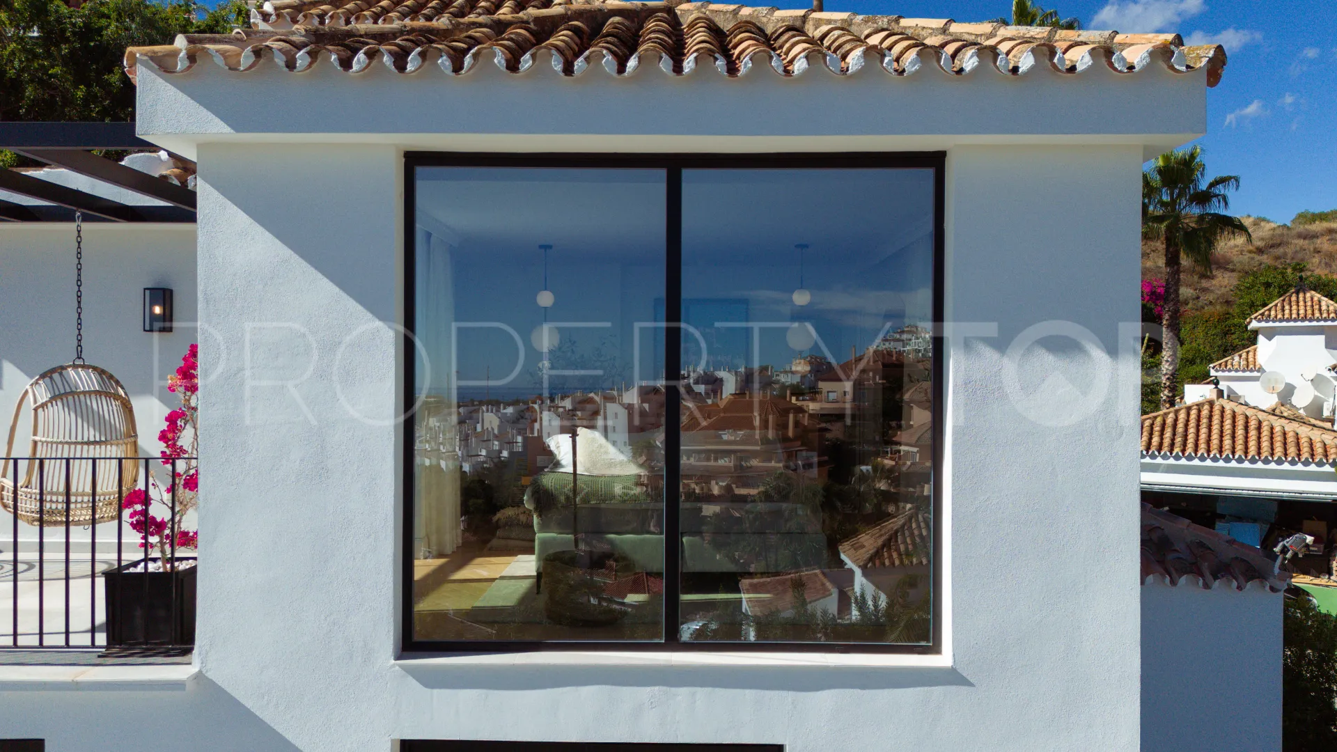 5 bedrooms Los Naranjos Hill Club villa for sale