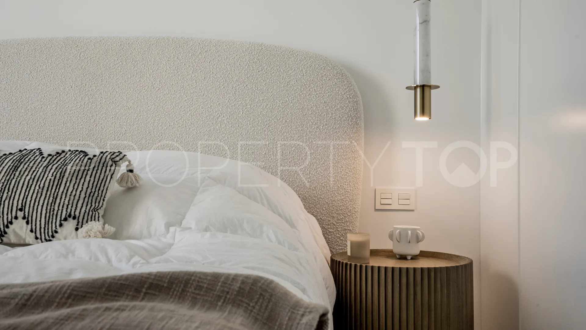 5 bedrooms Los Naranjos Hill Club villa for sale
