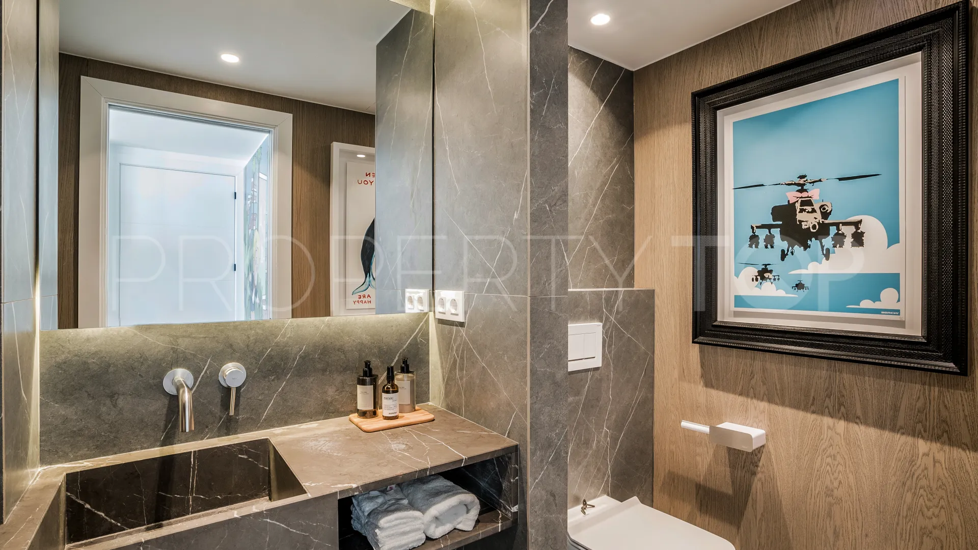 5 bedrooms Los Naranjos Hill Club villa for sale