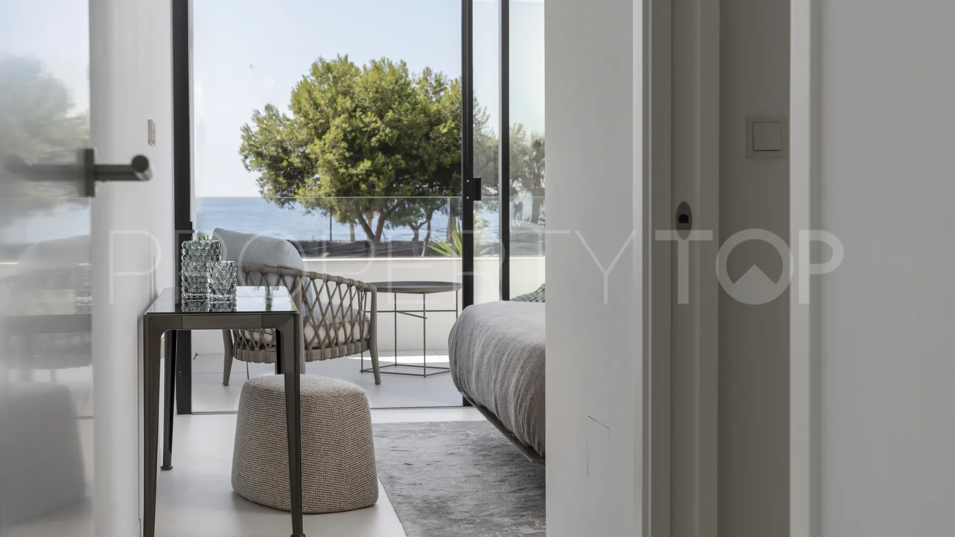 For sale villa in Cortijo Blanco with 6 bedrooms
