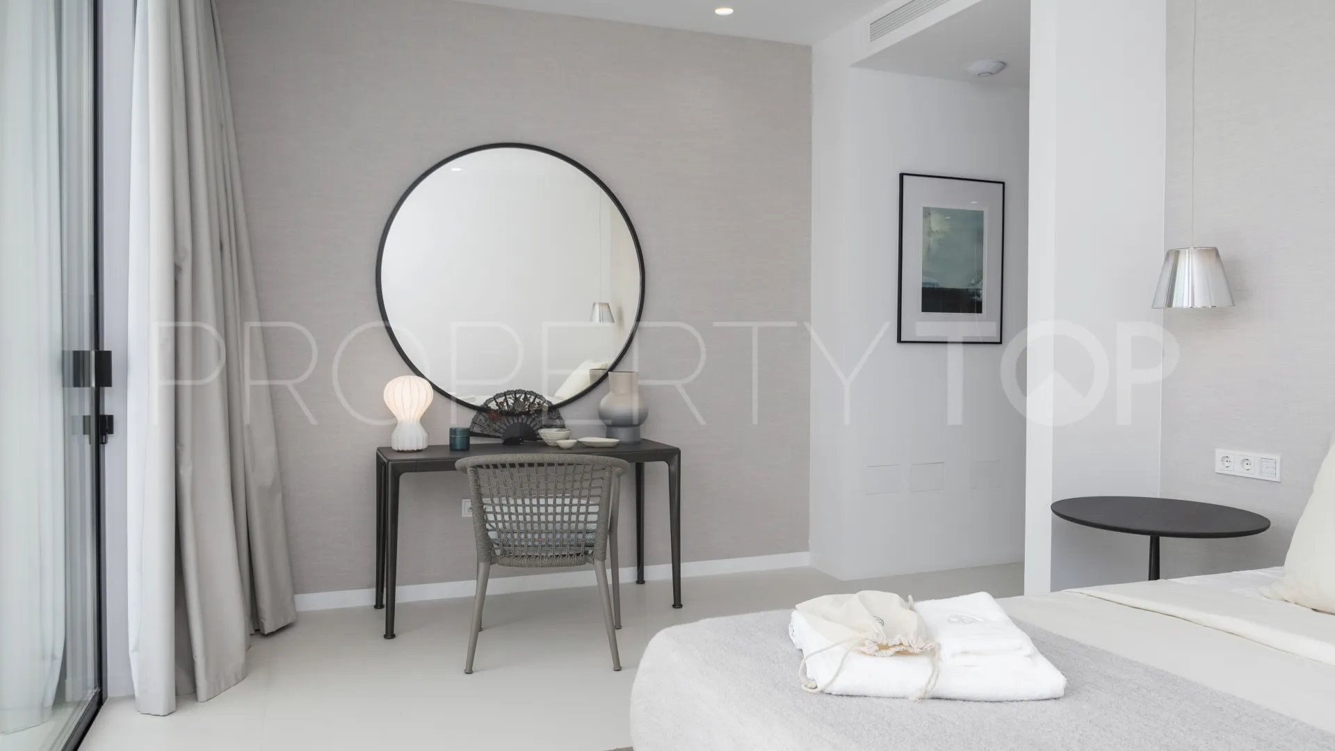 For sale villa in Cortijo Blanco with 6 bedrooms