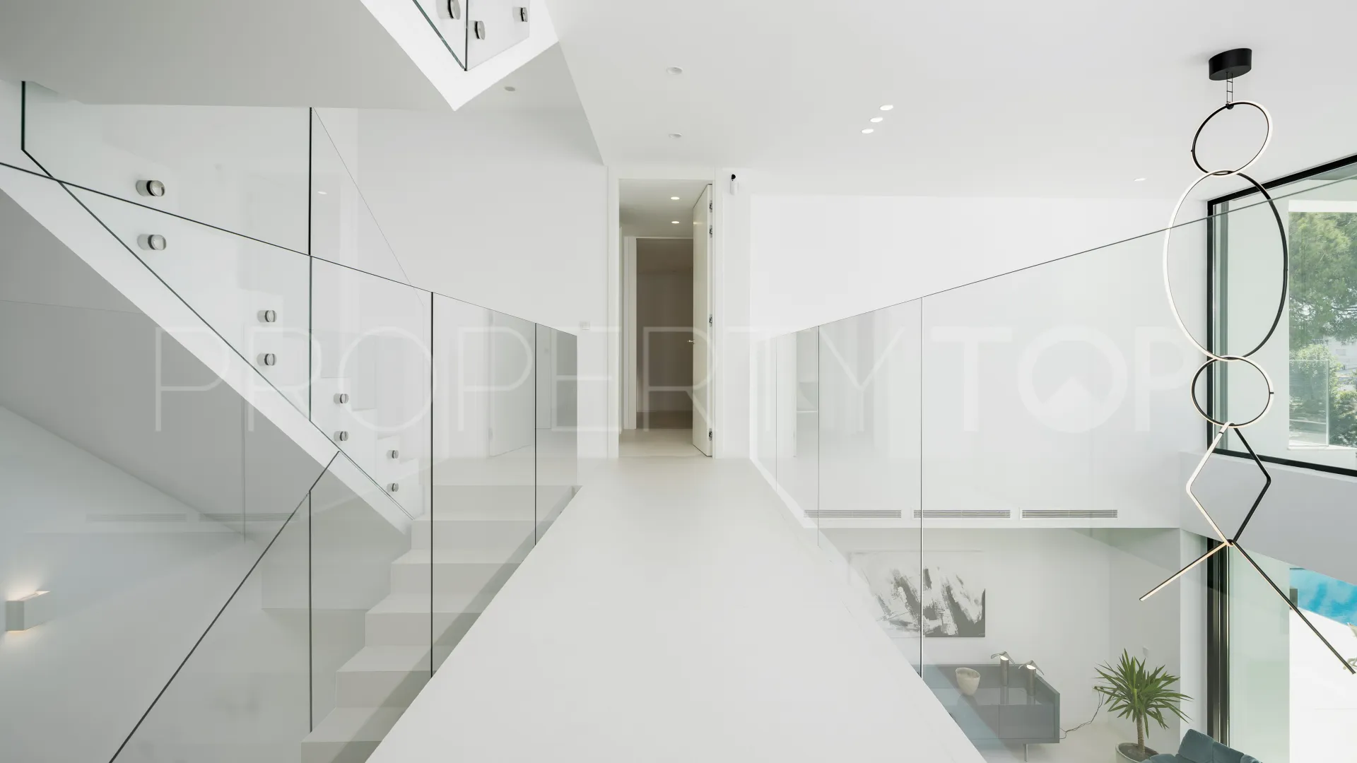 For sale villa in Cortijo Blanco with 6 bedrooms
