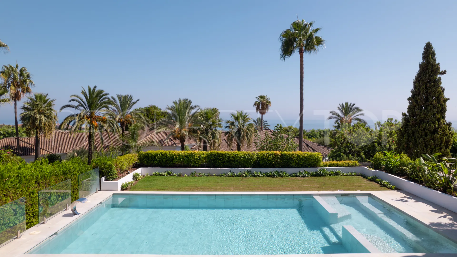 Villa en venta en Balcones de Sierra Blanca de 5 dormitorios