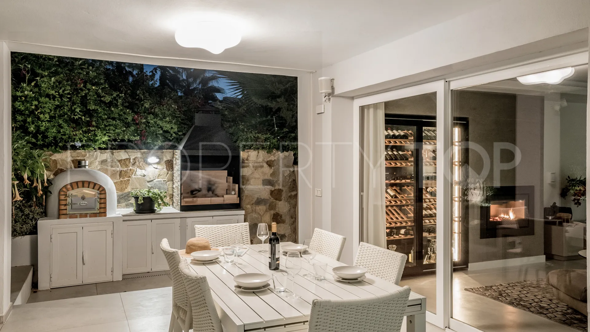 Villa en venta en Balcones de Sierra Blanca de 5 dormitorios
