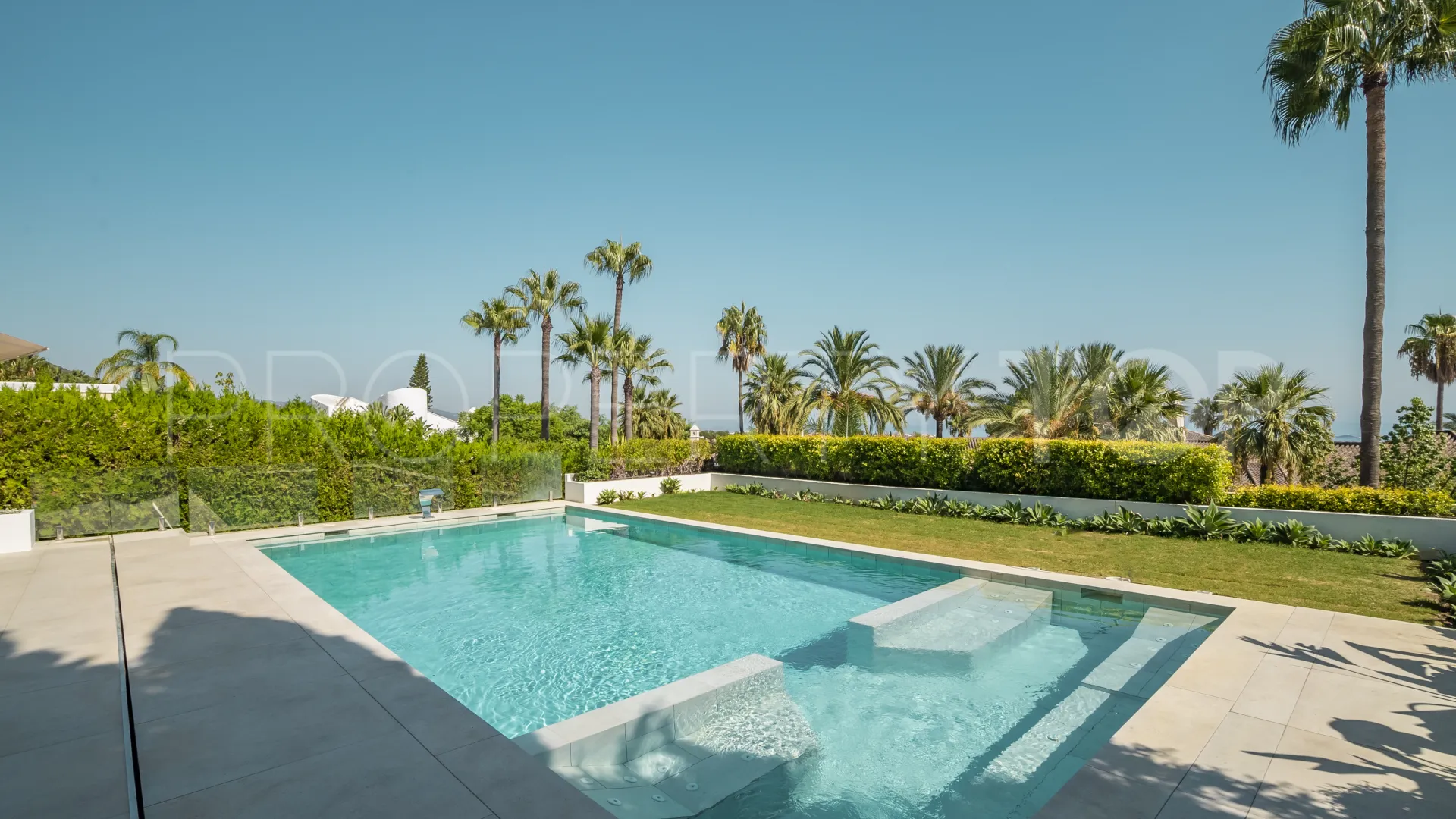 Villa en venta en Balcones de Sierra Blanca de 5 dormitorios