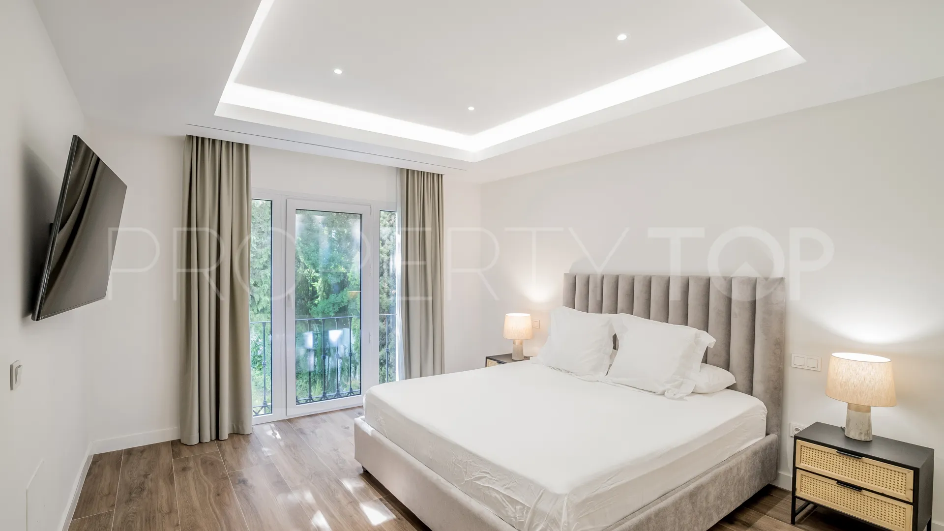 Villa en venta en Balcones de Sierra Blanca de 5 dormitorios