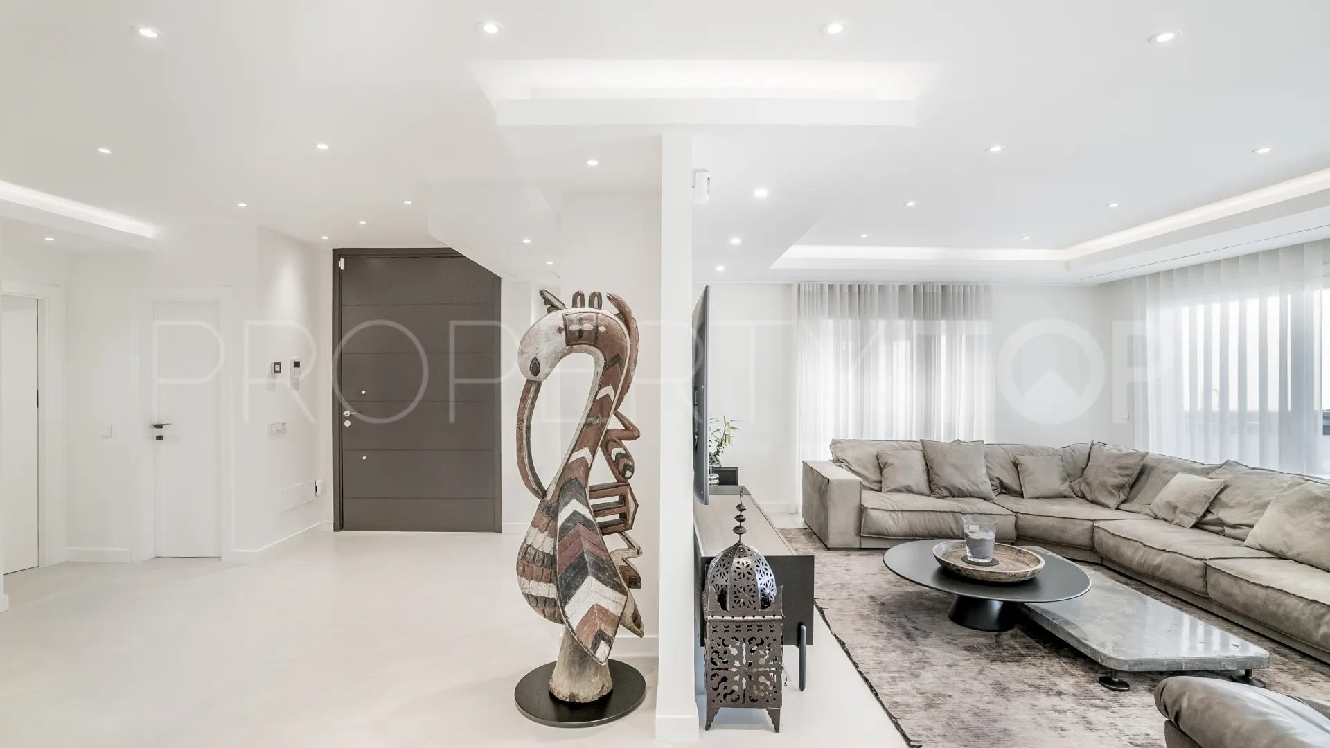 Villa en venta en Balcones de Sierra Blanca de 5 dormitorios