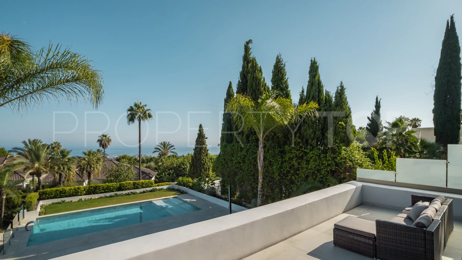 Villa en venta en Balcones de Sierra Blanca de 5 dormitorios