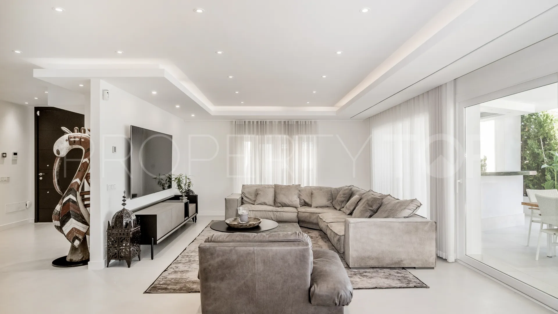 Villa en venta en Balcones de Sierra Blanca de 5 dormitorios