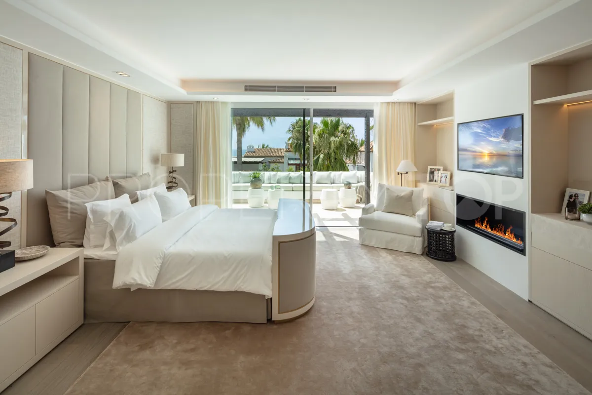 Penthouse with 4 bedrooms for sale in Puente Romano