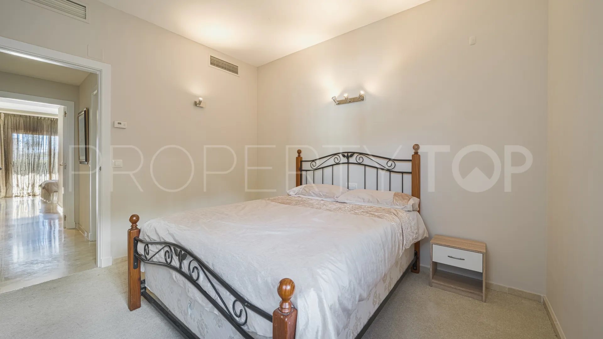 2 bedrooms La Quinta Village ground floor apartment for sale