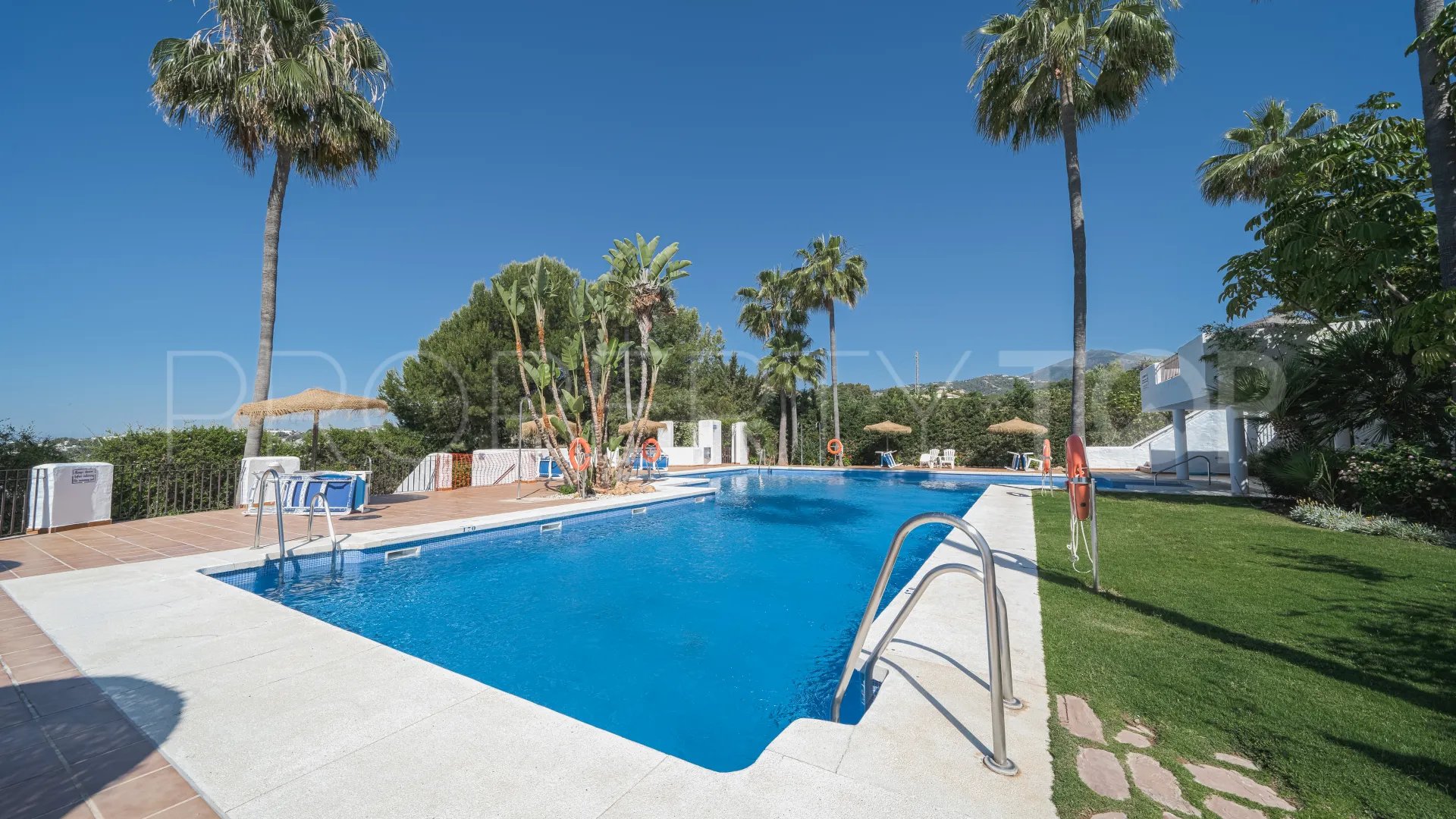 2 bedrooms La Quinta Village ground floor apartment for sale