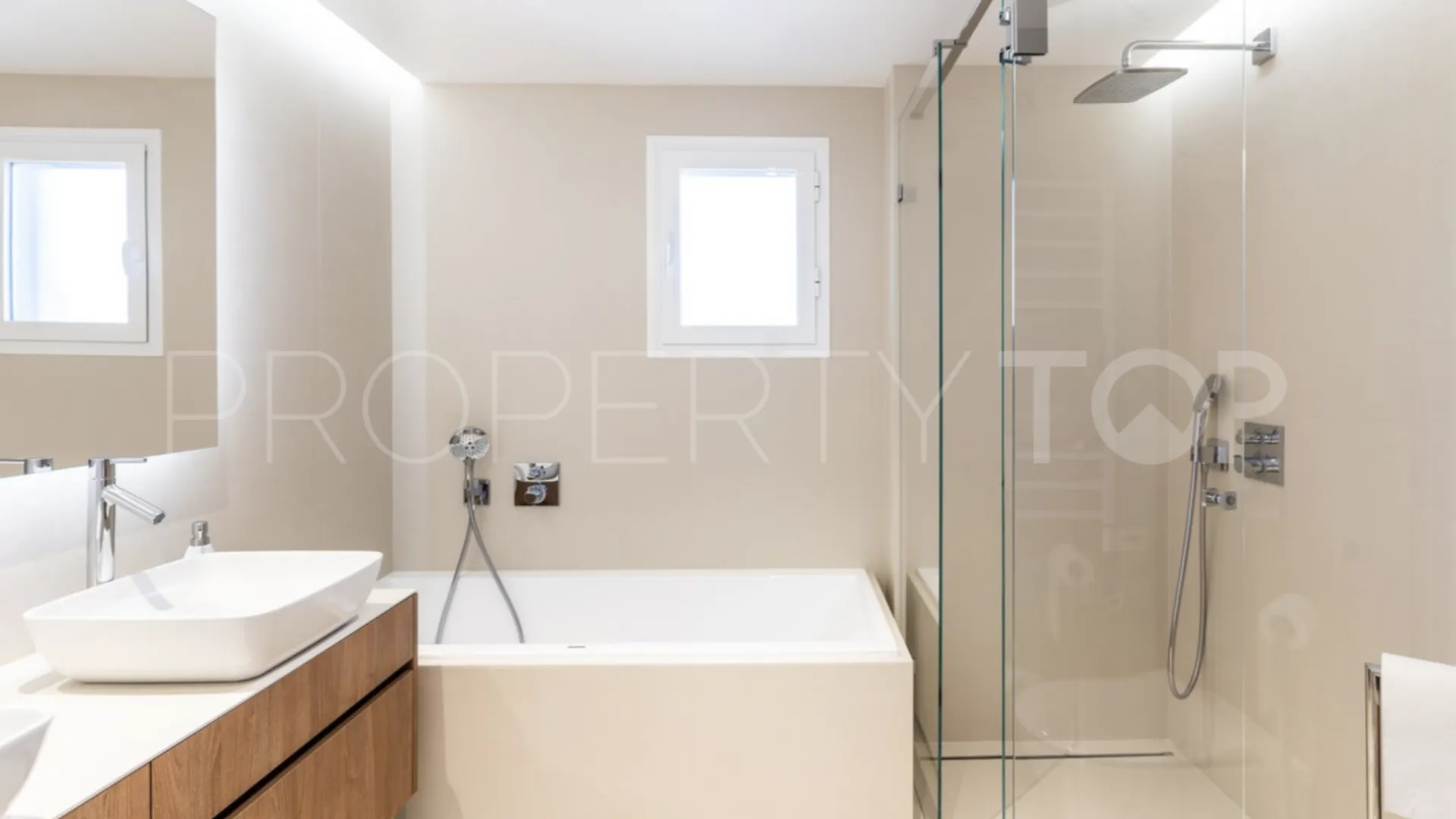 2 bedrooms apartment for sale in El Paraiso