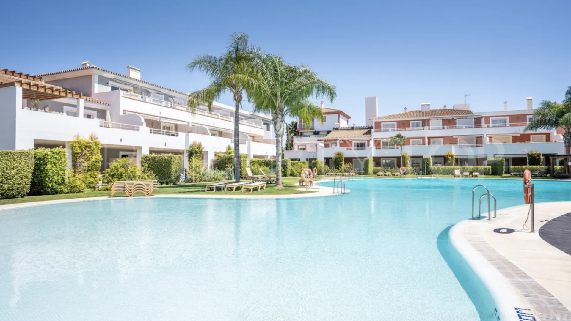 2 bedrooms apartment for sale in El Paraiso