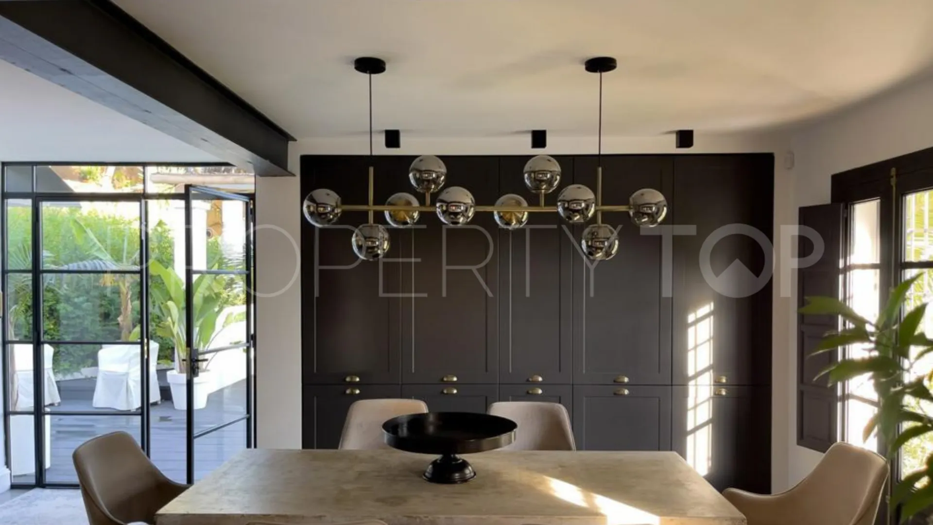 Villa en venta en Golden Mile