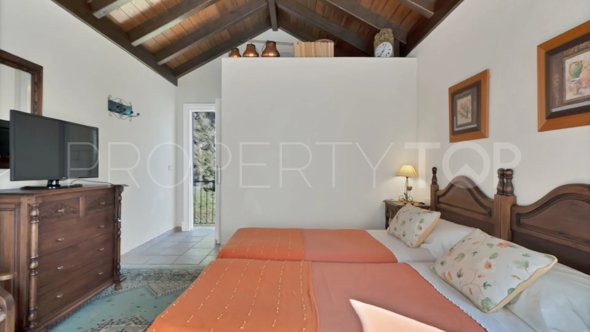 Las Brisas, villa en venta de 6 dormitorios