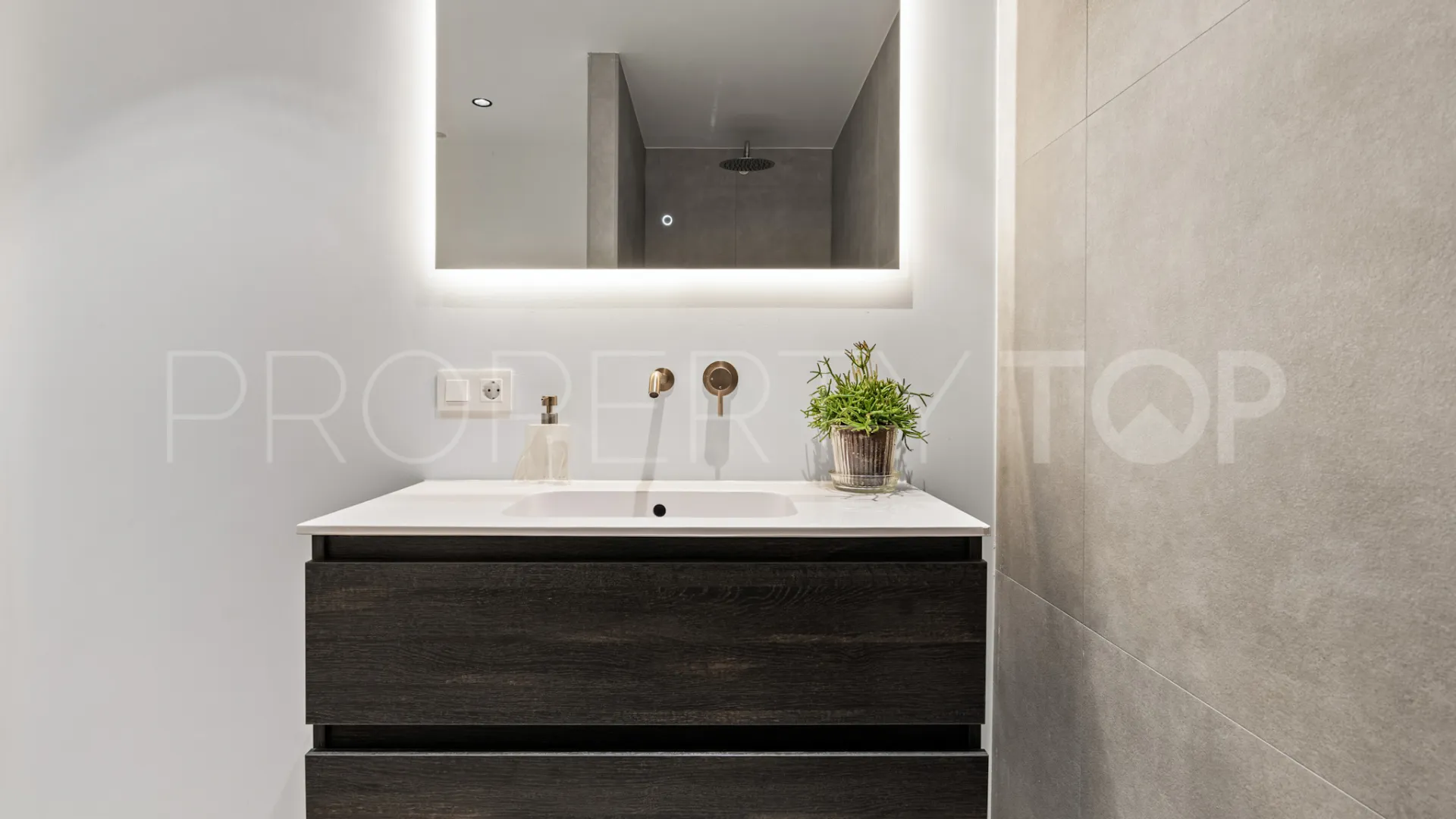 Apartamento en venta en Las Jacarandas