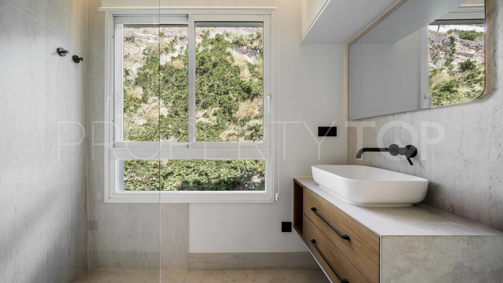 3 bedrooms Altos de La Quinta penthouse for sale