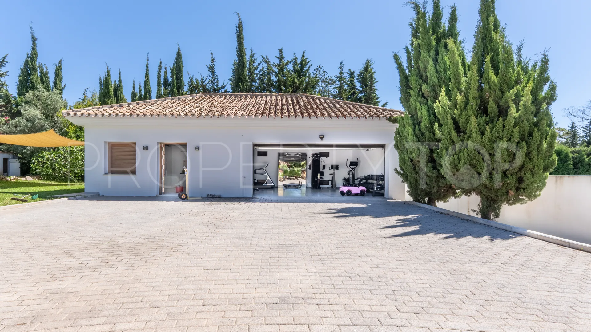 6 bedrooms villa in Guadalmina Baja for sale