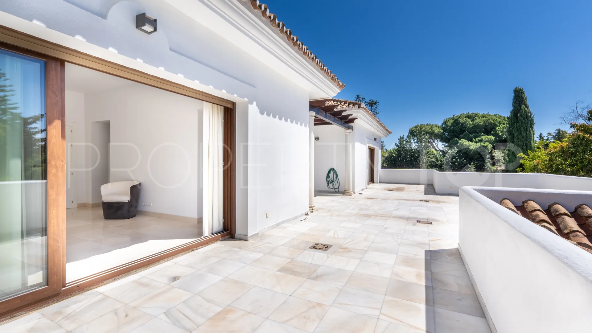 6 bedrooms villa in Guadalmina Baja for sale