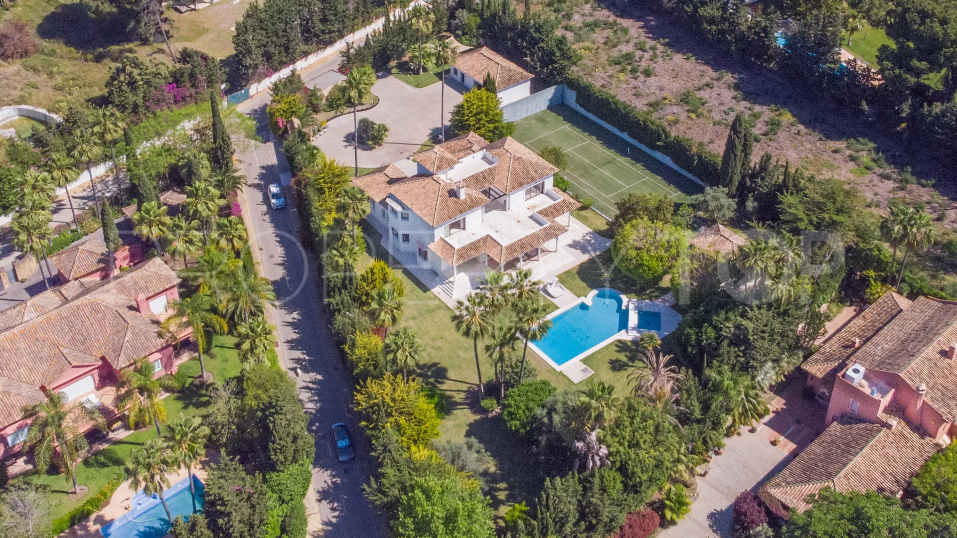 6 bedrooms villa in Guadalmina Baja for sale