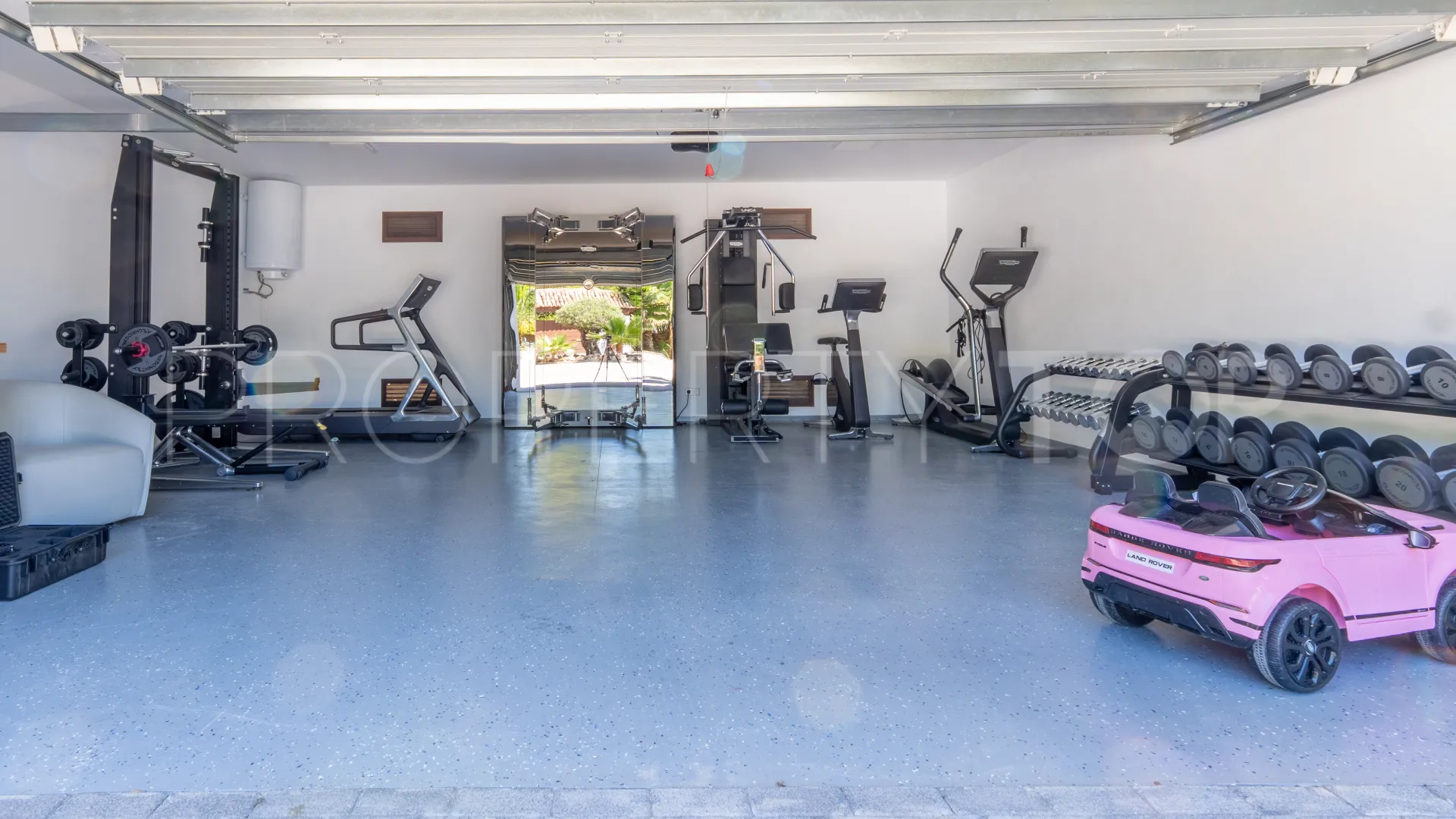 6 bedrooms villa in Guadalmina Baja for sale