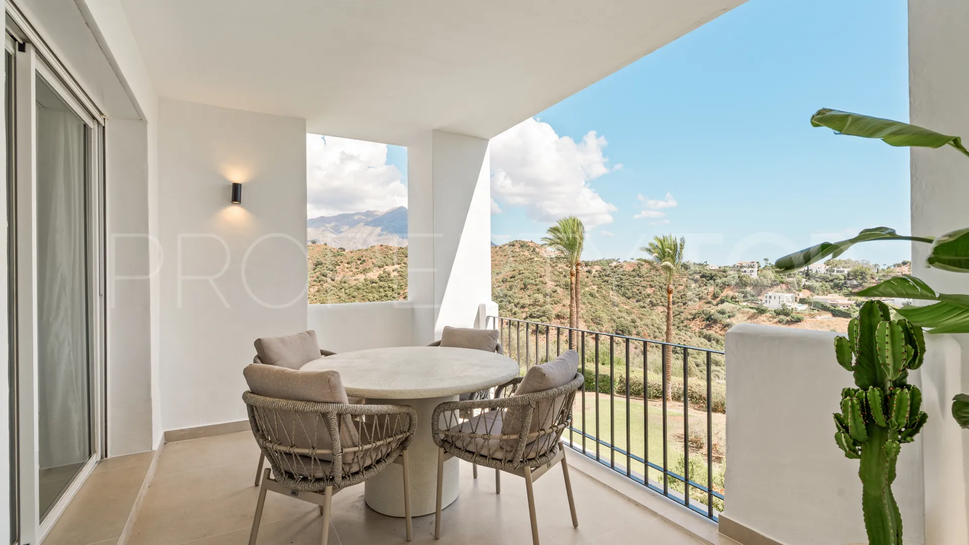 Apartamento en venta de 3 dormitorios en La Quinta