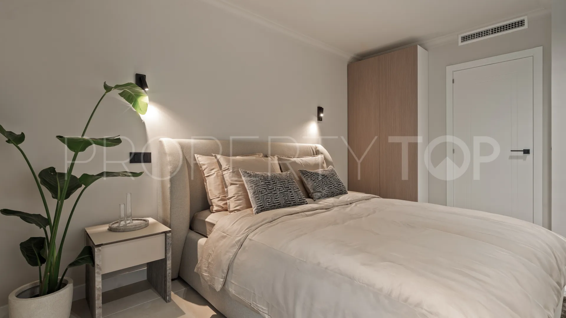 Apartamento en venta de 3 dormitorios en La Quinta